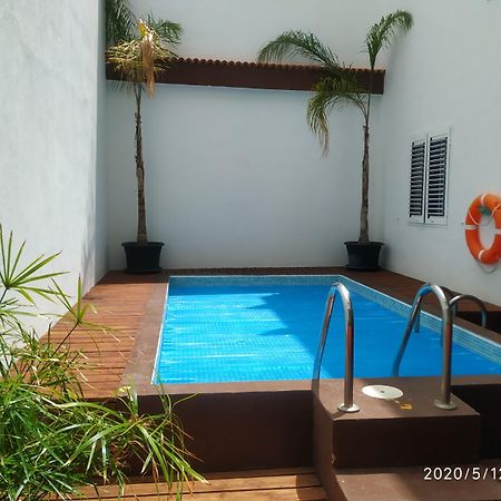 Apartamentos El Patio Los Llanos De Aridane Ngoại thất bức ảnh