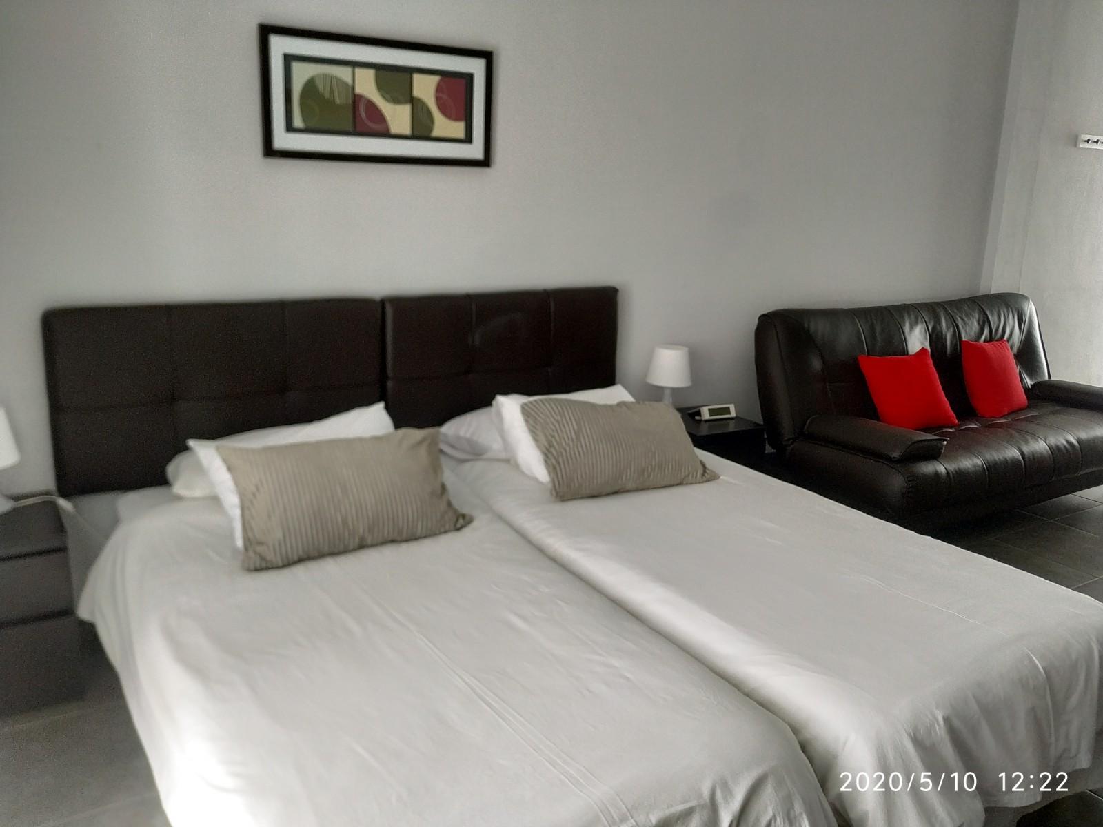 Apartamentos El Patio Los Llanos De Aridane Ngoại thất bức ảnh