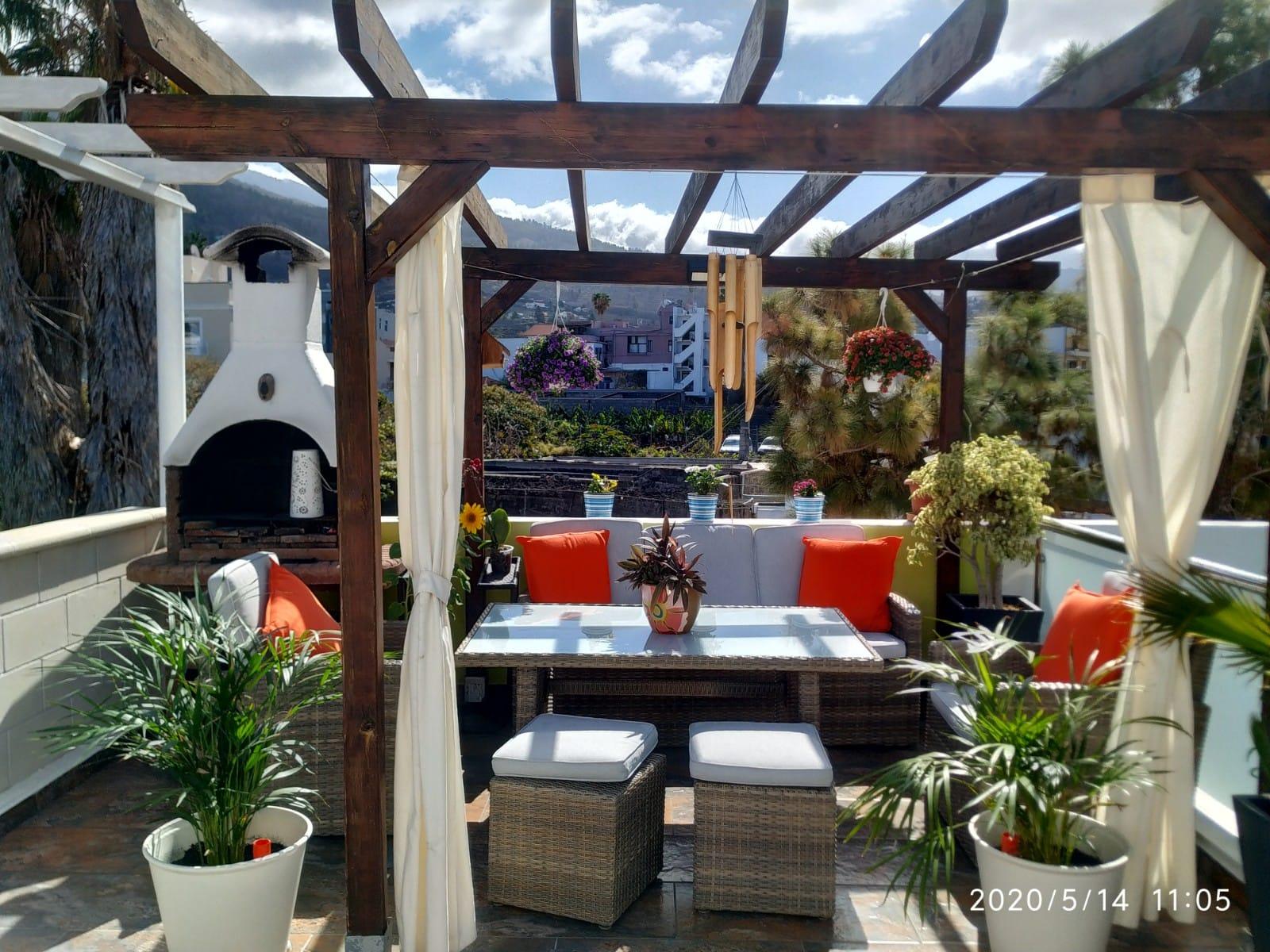 Apartamentos El Patio Los Llanos De Aridane Ngoại thất bức ảnh
