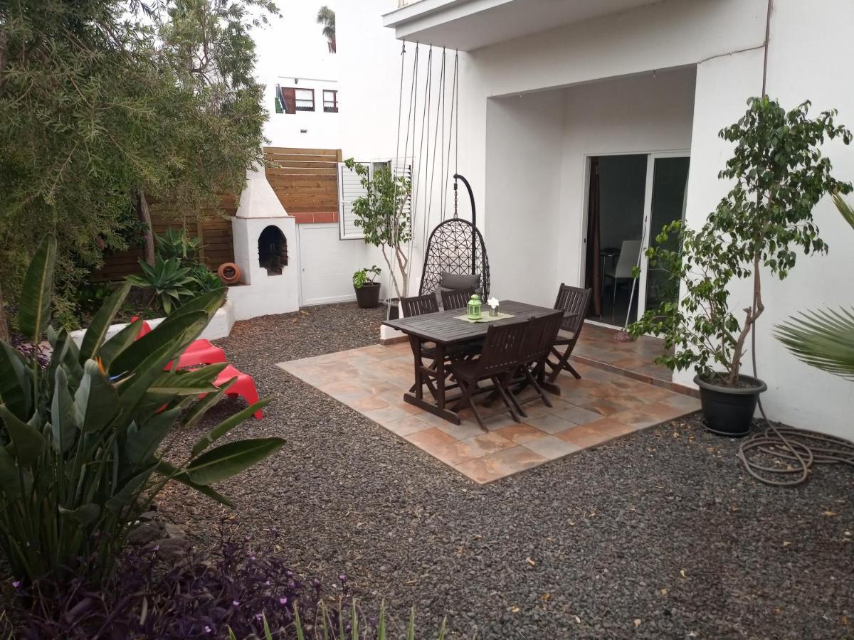 Apartamentos El Patio Los Llanos De Aridane Ngoại thất bức ảnh