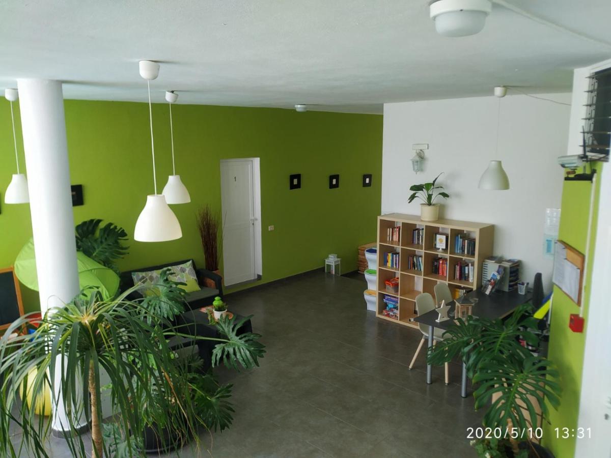 Apartamentos El Patio Los Llanos De Aridane Ngoại thất bức ảnh
