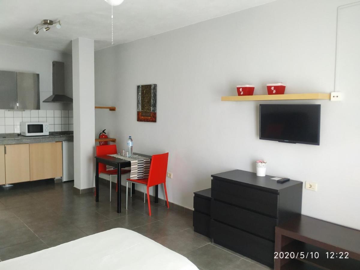 Apartamentos El Patio Los Llanos De Aridane Ngoại thất bức ảnh